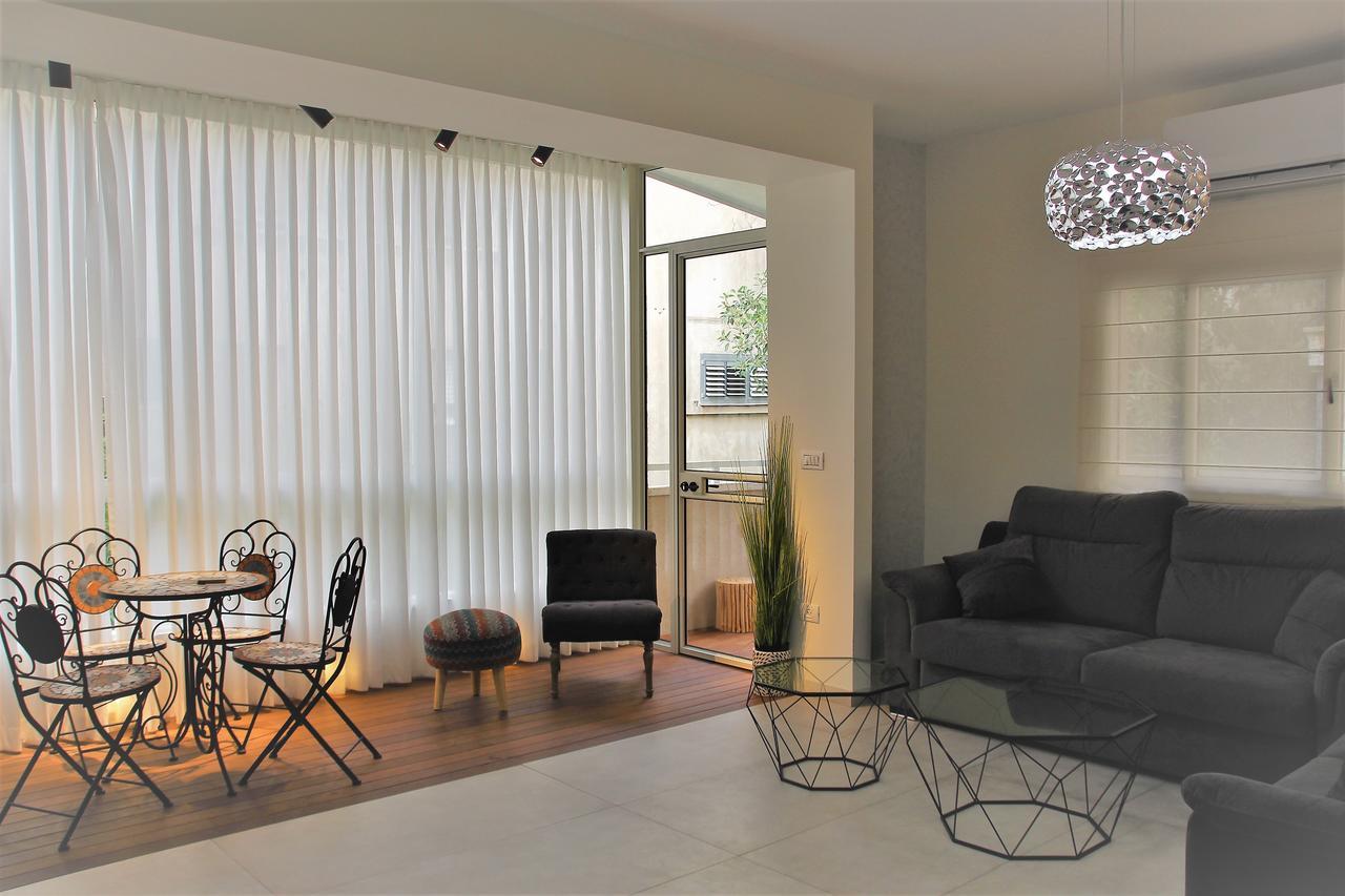 Arianked Palace With Private Parking Tel Aviv Ngoại thất bức ảnh
